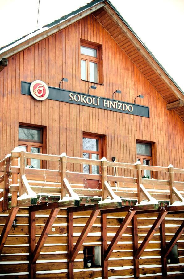 Sokoli Hnizdo Hotell Hlaska Eksteriør bilde