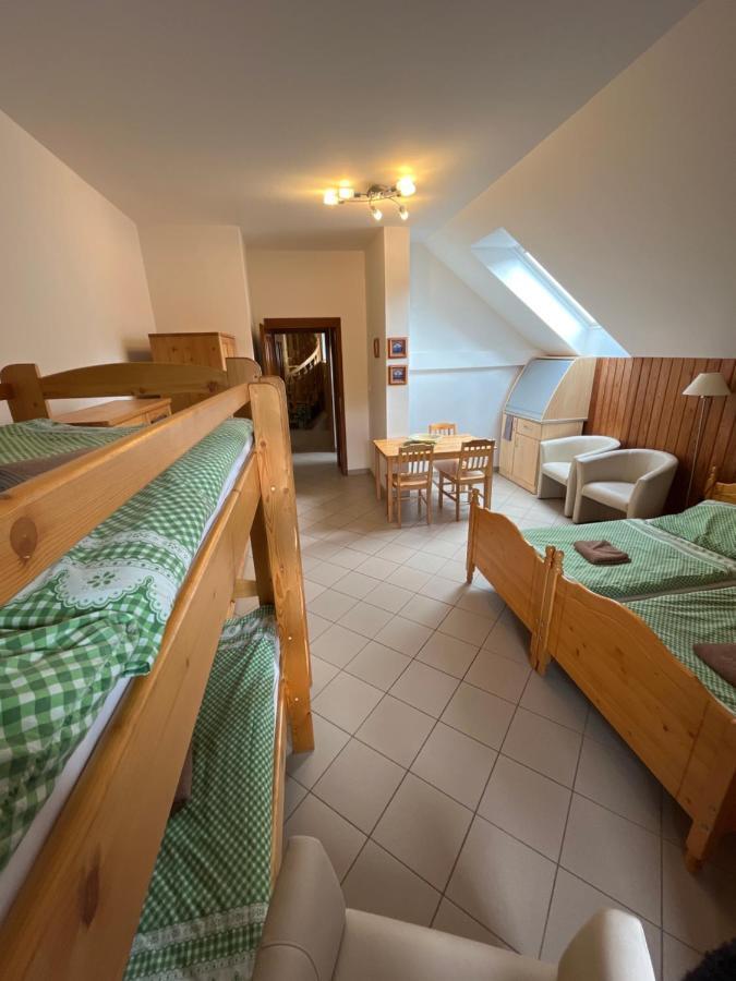 Sokoli Hnizdo Hotell Hlaska Eksteriør bilde