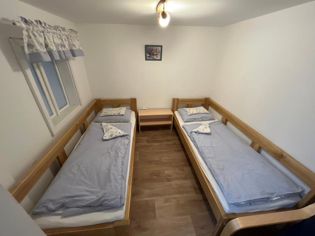 Sokoli Hnizdo Hotell Hlaska Eksteriør bilde